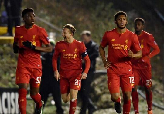 索尼总裁晒《死亡搁浅》周边照片 并感谢小岛工作室